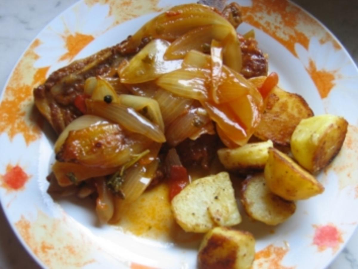 Kotelett mit karamelisierte Zwiebeln im Ofen - Rezept