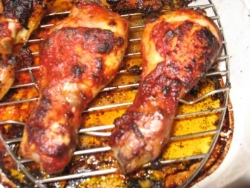 Rezept: Tomatisiertes Hähnchen mit Brotfladen Tomatisiertes Hähnchen mit Brotfladen - Rezept