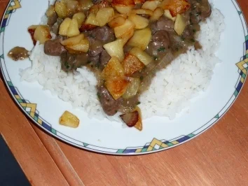 Putenleber mit Apfel auf Reis - Rezept