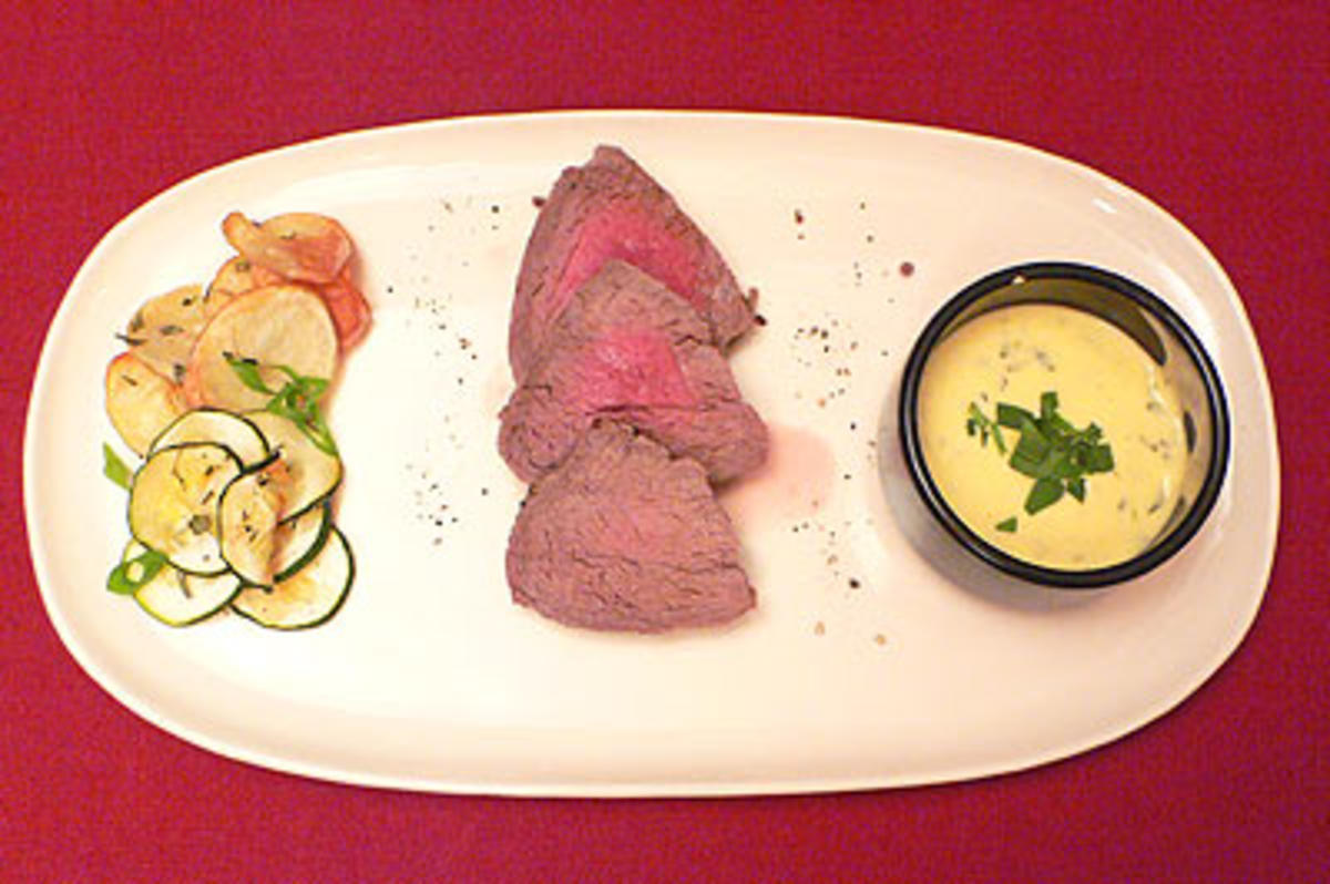 Bilder für Chateaubriand mit Gemüsechips und Sauce Bearnaise - Rezept