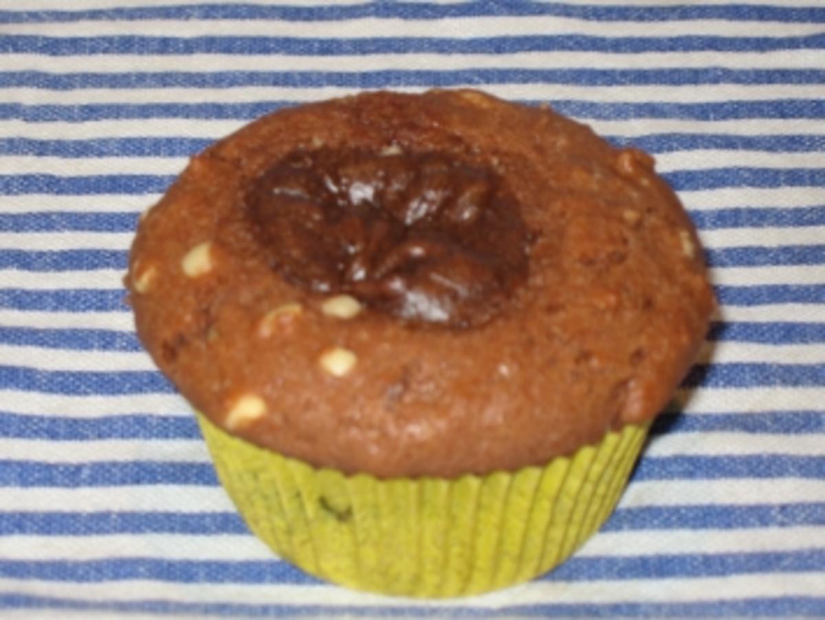 Muffins mit Nuttela Füllung - Rezept - Bild Nr. 2