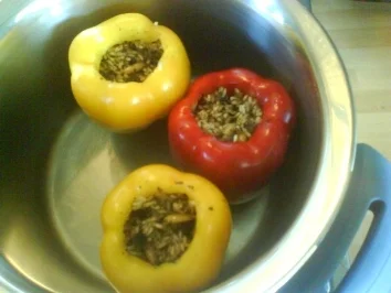 Rezept: Gefüllte Paprika - Vegetarisch mit Olivenöl Bild Nr. 3 Gefüllte Paprika - Vegetarisch mit Olivenöl - Rezept - Bild Nr. 3