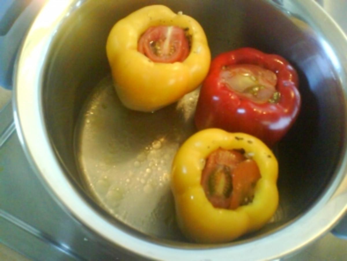Gefüllte Paprika - Vegetarisch mit Olivenöl - Rezept - Bild Nr. 4