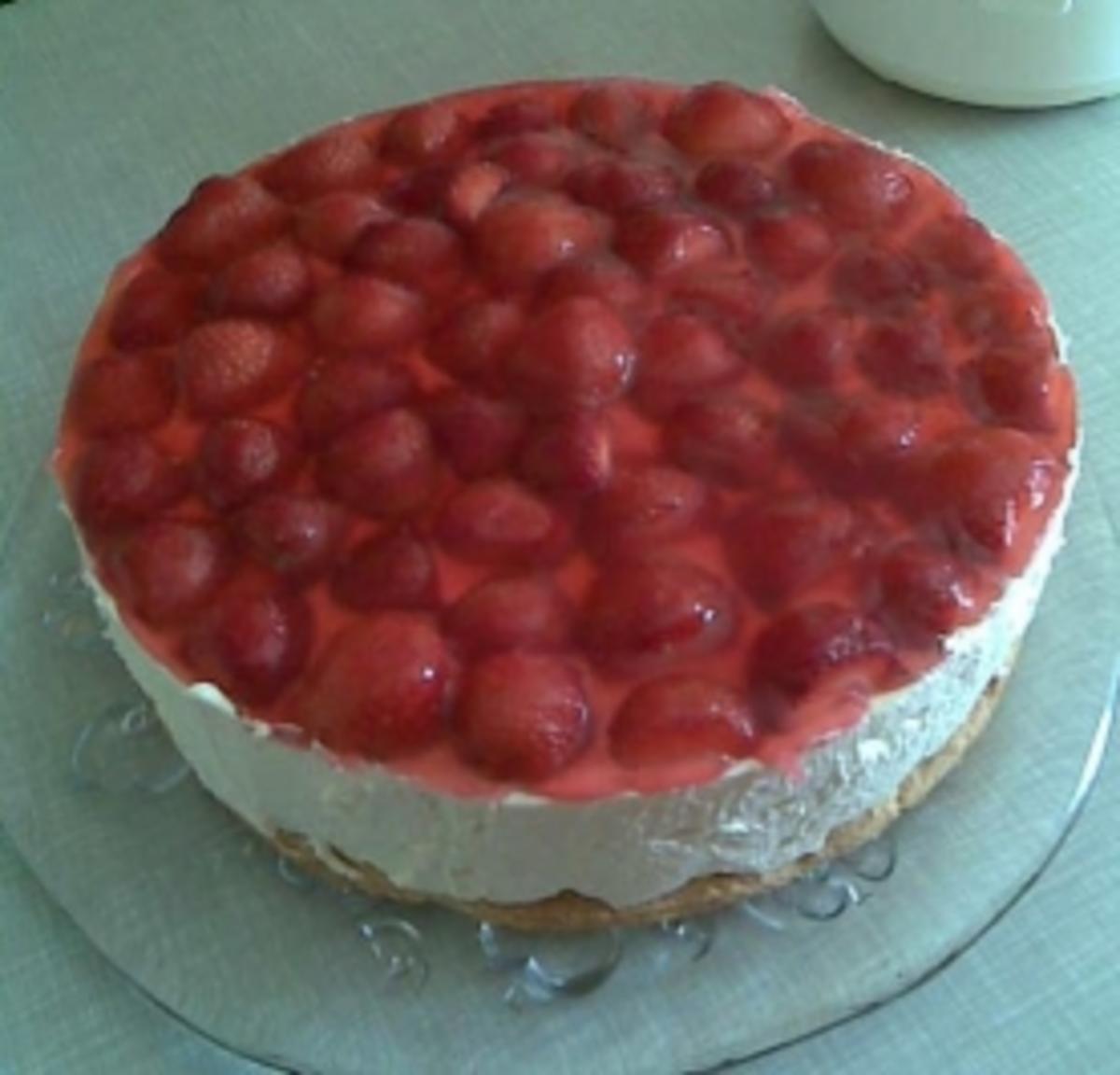 Frischkäsetorte mit Erdbeeren 2 - Rezept - Bild Nr. 7