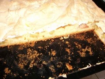 Rhabarber-Baiser-Kuchen - Rezept - Bild Nr. 3