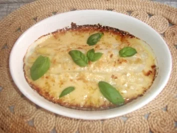 Rezept: Spargel mit Gruyère überbacken Spargel mit Gruyère überbacken - Rezept