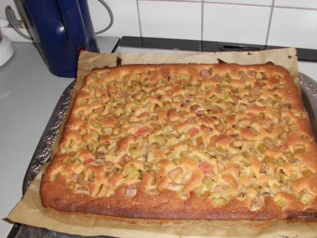 Schneller Rhabarberkuchen - Rezept