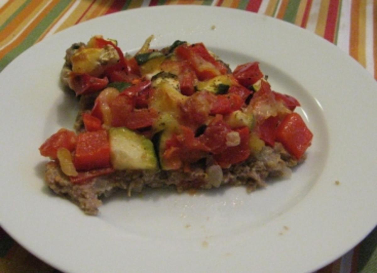 Hackfleischpizza mit Gemüse - Rezept - Bild Nr. 3