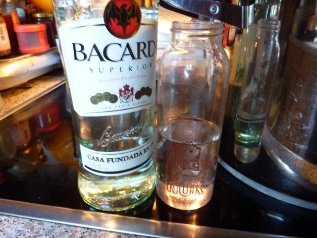 Rezept: Marmelade: Erdbeermarmelade mit Bacardi Bild Nr. 4 Marmelade: Erdbeermarmelade mit Bacardi - Rezept - Bild Nr. 4