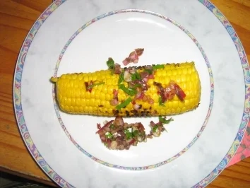 Rezept: Maiskolben gegrillt mit Zwiebelsalsa Maiskolben gegrillt mit Zwiebelsalsa - Rezept