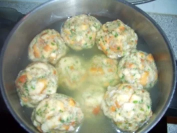 Die Laugenbrezel-Knödel :-) - Rezept - Bild Nr. 7