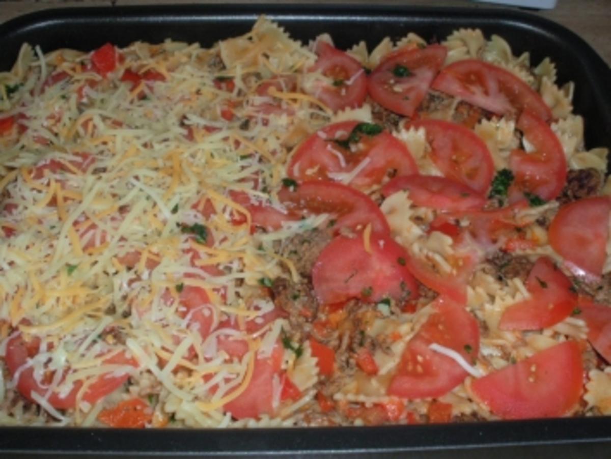 Farfalle mit Tomaten und Hack - Rezept - Bild Nr. 2