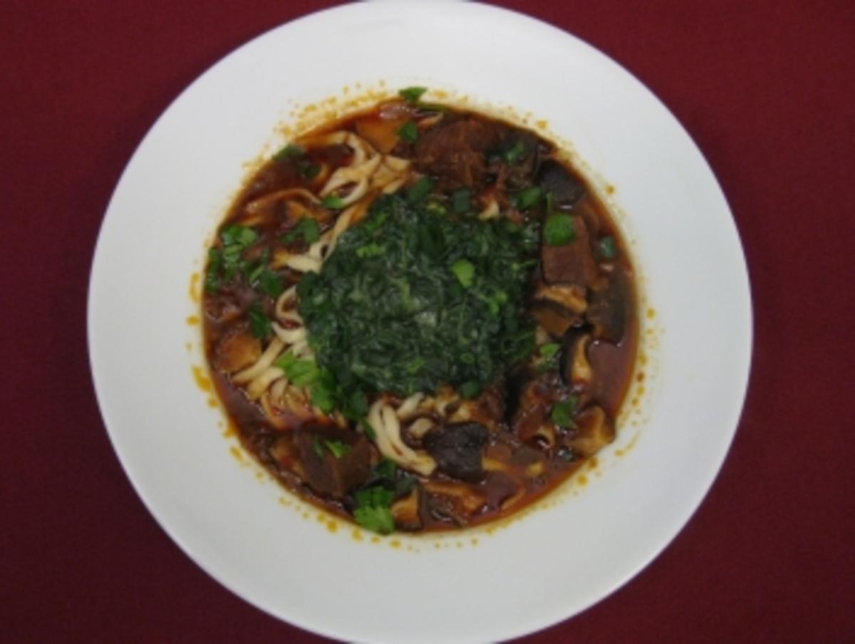Beef Noodles Taiwanese Style - Rezept