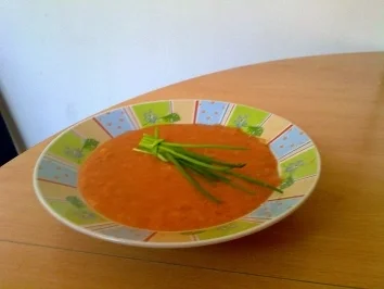 Rezept: Tomatensuppe mit Reis Tomatensuppe mit Reis - Rezept