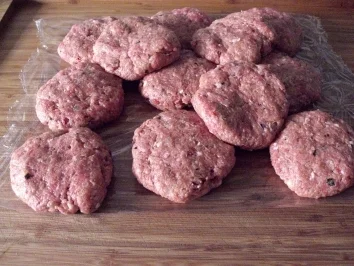 Rezept: Chilli-scharfe Frikadellen Bild Nr. 13 Chilli-scharfe Frikadellen - Rezept - Bild Nr. 13