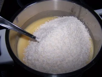 Rezept: Eierlikörkugeln Bild Nr. 6 Eierlikörkugeln - Rezept - Bild Nr. 6