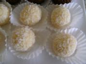 Rezept: Eierlikörkugeln Bild Nr. 2 Eierlikörkugeln - Rezept - Bild Nr. 2