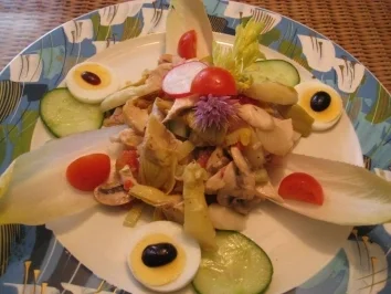 Rezept: Leichter Geflügelsalat ohne Majonnaise Leichter Geflügelsalat ohne Majonnaise - Rezept