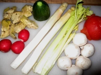 Rezept: Leichter Geflügelsalat ohne Majonnaise Bild Nr. 2 Leichter Geflügelsalat ohne Majonnaise - Rezept - Bild Nr. 2