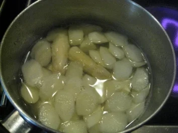 Rezept: Leichter Geflügelsalat ohne Majonnaise Bild Nr. 4 Leichter Geflügelsalat ohne Majonnaise - Rezept - Bild Nr. 4