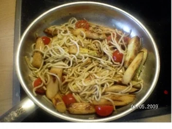 Gebratener Spargel mit Hähnchen. - Rezept - Bild Nr. 4