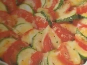 Kartoffel-Gratin mit Zucchini und Tomaten - Rezept
