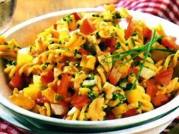 Rezept: Scharfer Nudelsalat Scharfer Nudelsalat - Rezept