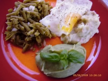 Zweierlei Sorten Kartoffelpüree an Spiegelei und Bohnensalat - Rezept - Bild Nr. 14