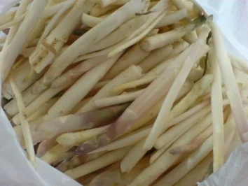 Rezept: Spargelgemüse in Cremesauce Bild Nr. 3 Spargelgemüse in Cremesauce - Rezept - Bild Nr. 3