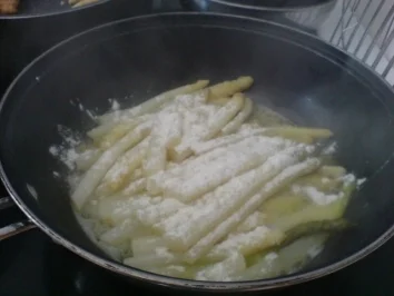 Rezept: Spargelgemüse in Cremesauce Bild Nr. 8 Spargelgemüse in Cremesauce - Rezept - Bild Nr. 8