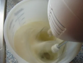 LUNAS DREIFARBIGER MARMORKUCHEN - Rezept - Bild Nr. 2