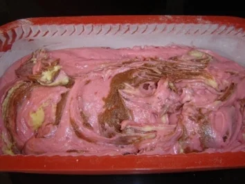 LUNAS DREIFARBIGER MARMORKUCHEN - Rezept - Bild Nr. 10