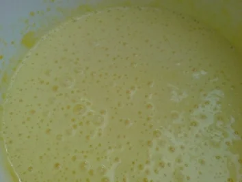 Rhabarber-Sahne-Torte - Rezept - Bild Nr. 4