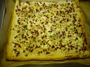 Kikis Flammkuchen-Variation auf Blätterteig - Rezept - Bild Nr. 7