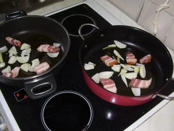 Schweinerippchen mit Möhren-Kohlrabi-Gemüse und Salzkartoffeln - Rezept - Bild Nr. 4
