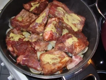 Schweinerippchen mit Möhren-Kohlrabi-Gemüse und Salzkartoffeln - Rezept - Bild Nr. 6