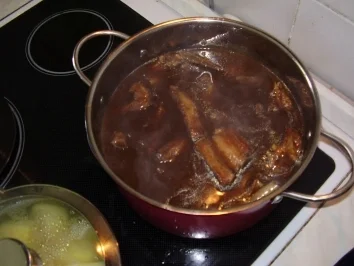 Schweinerippchen mit Möhren-Kohlrabi-Gemüse und Salzkartoffeln - Rezept - Bild Nr. 20