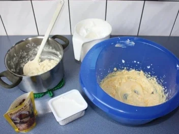 Rezept: Quark-Reisauflauf mit Roter Grütze Bild Nr. 2 Quark-Reisauflauf mit Roter Grütze - Rezept - Bild Nr. 2