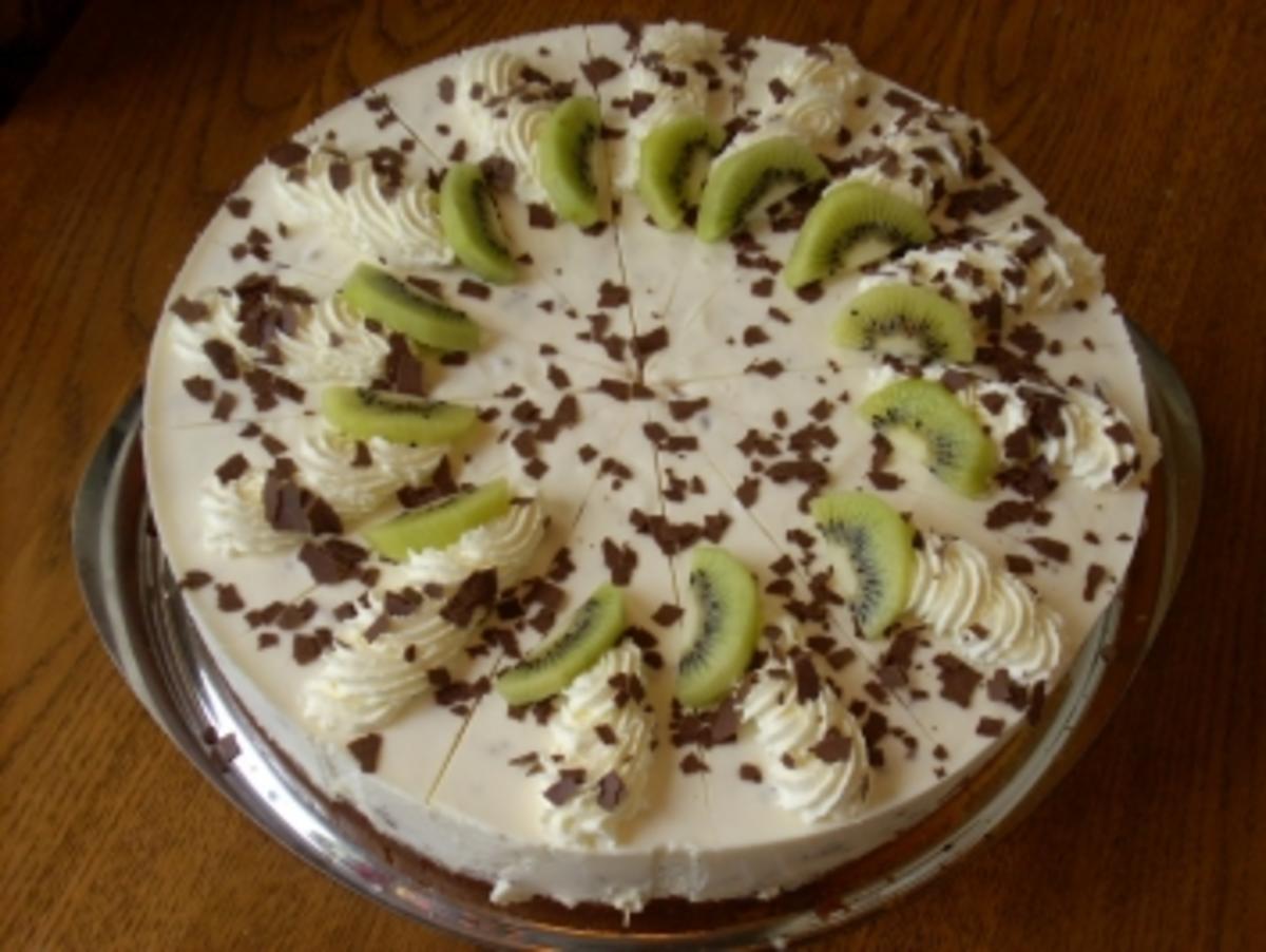 Kiwi-Bananen-Torte mit Buttermilch - Rezept By Mijou