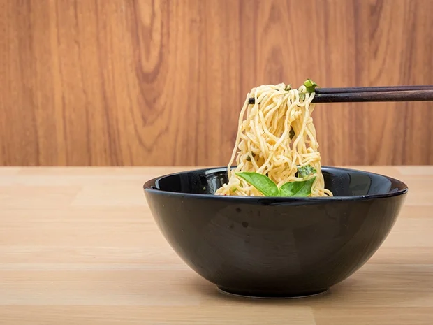 Rezept: Knusper-Asia-Chinakohlsalat Superlecker!!!!!!!!!!!!!!! Bild Nr. 2 Knusper-Asia-Chinakohlsalat Superlecker!!!!!!!!!!!!!!! - Rezept - Bild Nr. 2