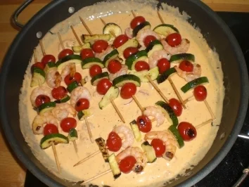 Tomaten-Zucchini-Krabben Spieße mit Bandnudeln - Rezept - Bild Nr. 4