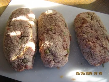 Rezept: Oliven-Hackbraten mit Oreganosoße Bild Nr. 4 Oliven-Hackbraten mit Oreganosoße - Rezept - Bild Nr. 4