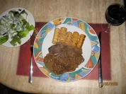 Rinderhüftsteak mit Preiselbeeren in Madeira - Rezept