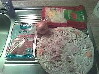 Pimp my Tiefkühlpizza!! - Rezept - Bild Nr. 2