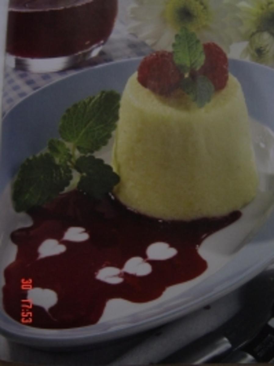 Grießpudding mit Himbeerpüree - Rezept - kochbar.de