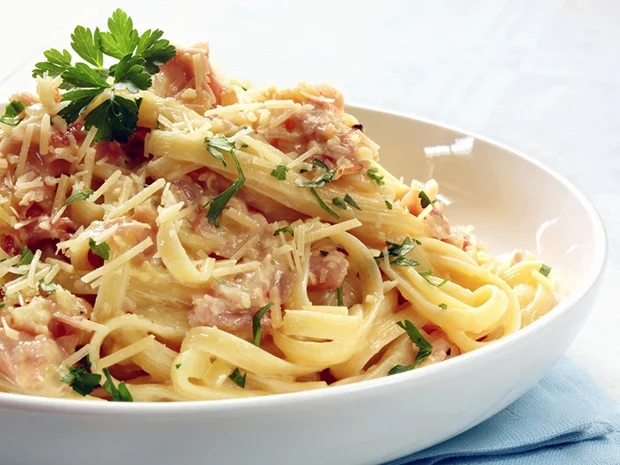 Rezept: Carbonarasoße ganz einfach Bild Nr. 2 Carbonarasoße ganz einfach - Rezept - Bild Nr. 2