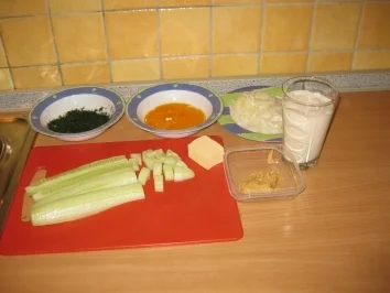 Gurken-Dillsuppe-fett aber lecker - Rezept