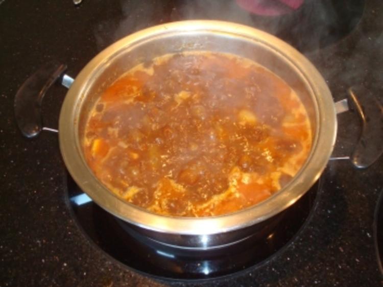 GULASCH NACH GROßMUTTER S ART - einfach - von Brausewind