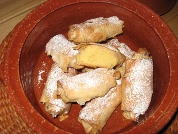 Rezept: Süße Creme-Rollen Bild Nr. 10 Süße Creme-Rollen - Rezept - Bild Nr. 10