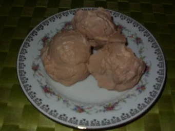 Joghurt-Sahne-Mousse Birne-Mandel-Eis - Rezept - Bild Nr. 5